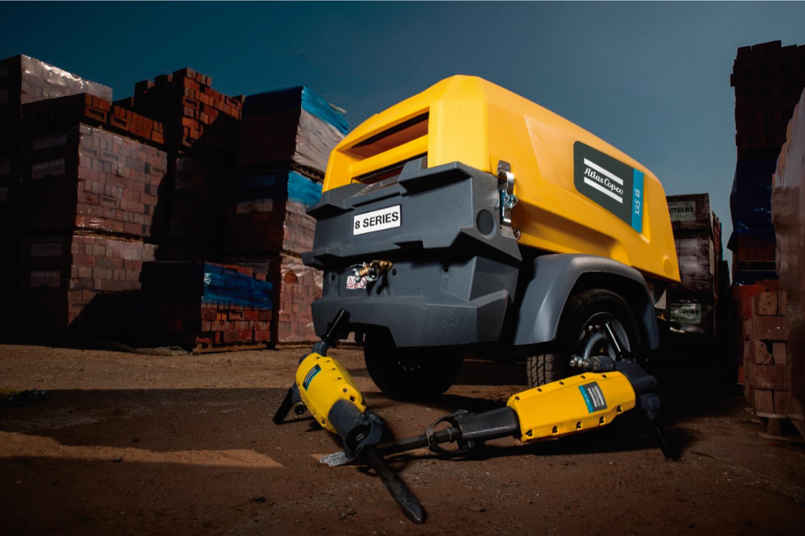 компрессор бетонолом. компрессор для бетона. компрессор для отбойного молотка. компрессор для отбойного молотка. компрессор воздушный для отбойного молотка.